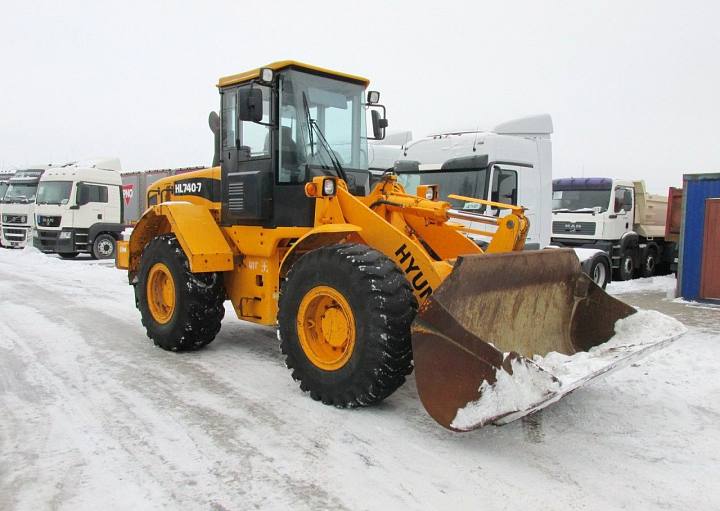 картинка Фронтальный погрузчик Hyundai HL 740-7
