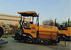 картинка Асфальтоукладчик XCMG RP403