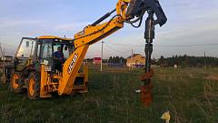 картинка Ямобур JCB 4CX