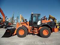 Фронтальный погрузчик Hitachi ZW180