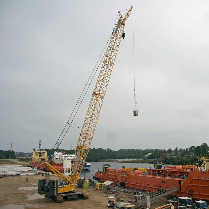 картинка Гусеничный кран Liebherr LR 1200