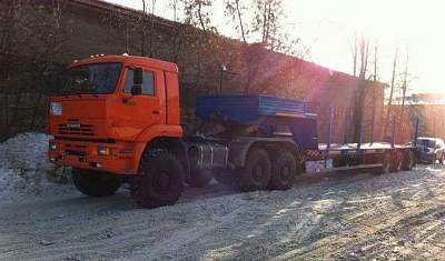 Трал ровного типа без аппарелей 3 оси 10 тонн 12 м