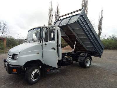 Самосвал ЗиЛ-5301 «Бычок»