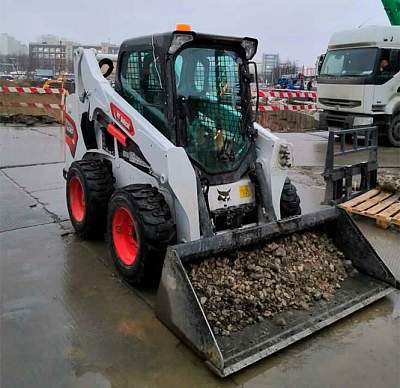 Мини-погрузчик BOBCAT S530