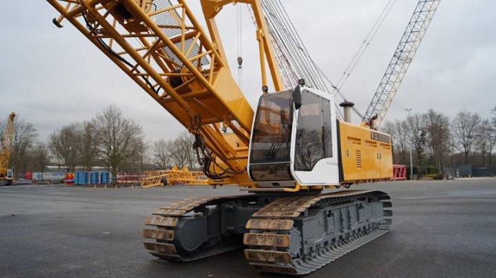 картинка Гусеничный кран Liebherr LR 1250