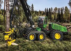 картинка Харвестер John Deere 1470G