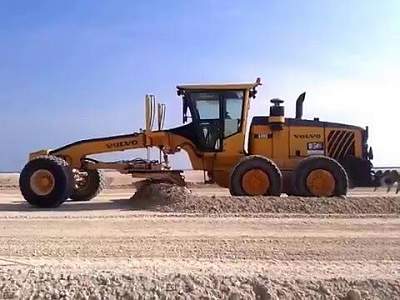Автогрейдер Volvo G990