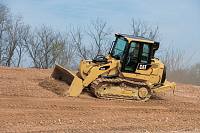 Гусеничный погрузчик Cat 953D
