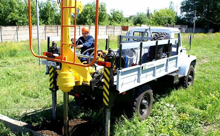 картинка Буровая машина ГАЗ БКМ-350